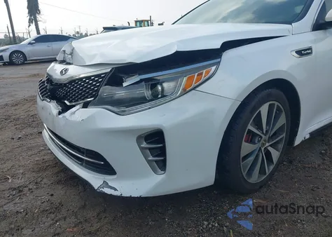 2016 Kia Optima Sx Turbo z USA, uszkodzony, nr VIN 5XXGW4L20GG064288